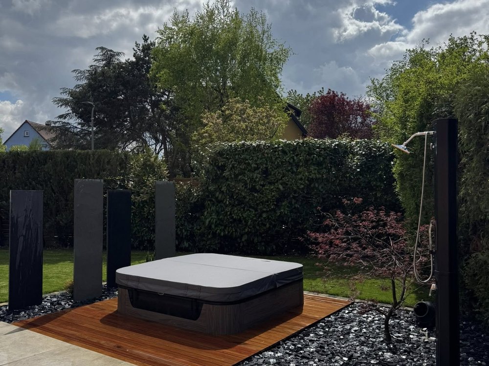 Spa & habillage bois